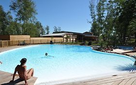 Le Village Du Lac Caravan Park