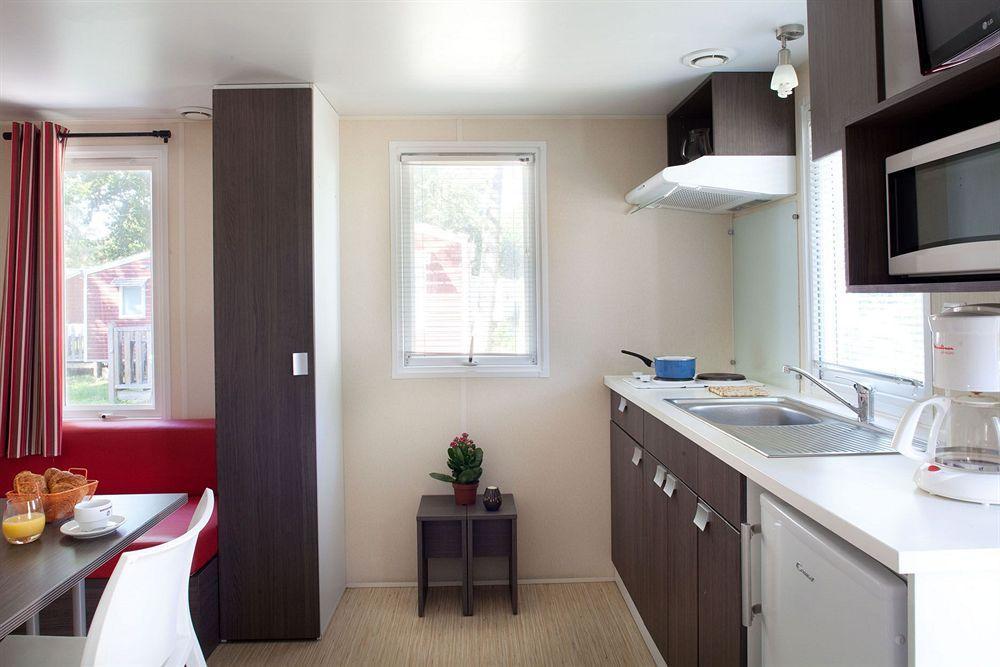 Le Village Du Lac Caravan Park Bruges Extérieur photo